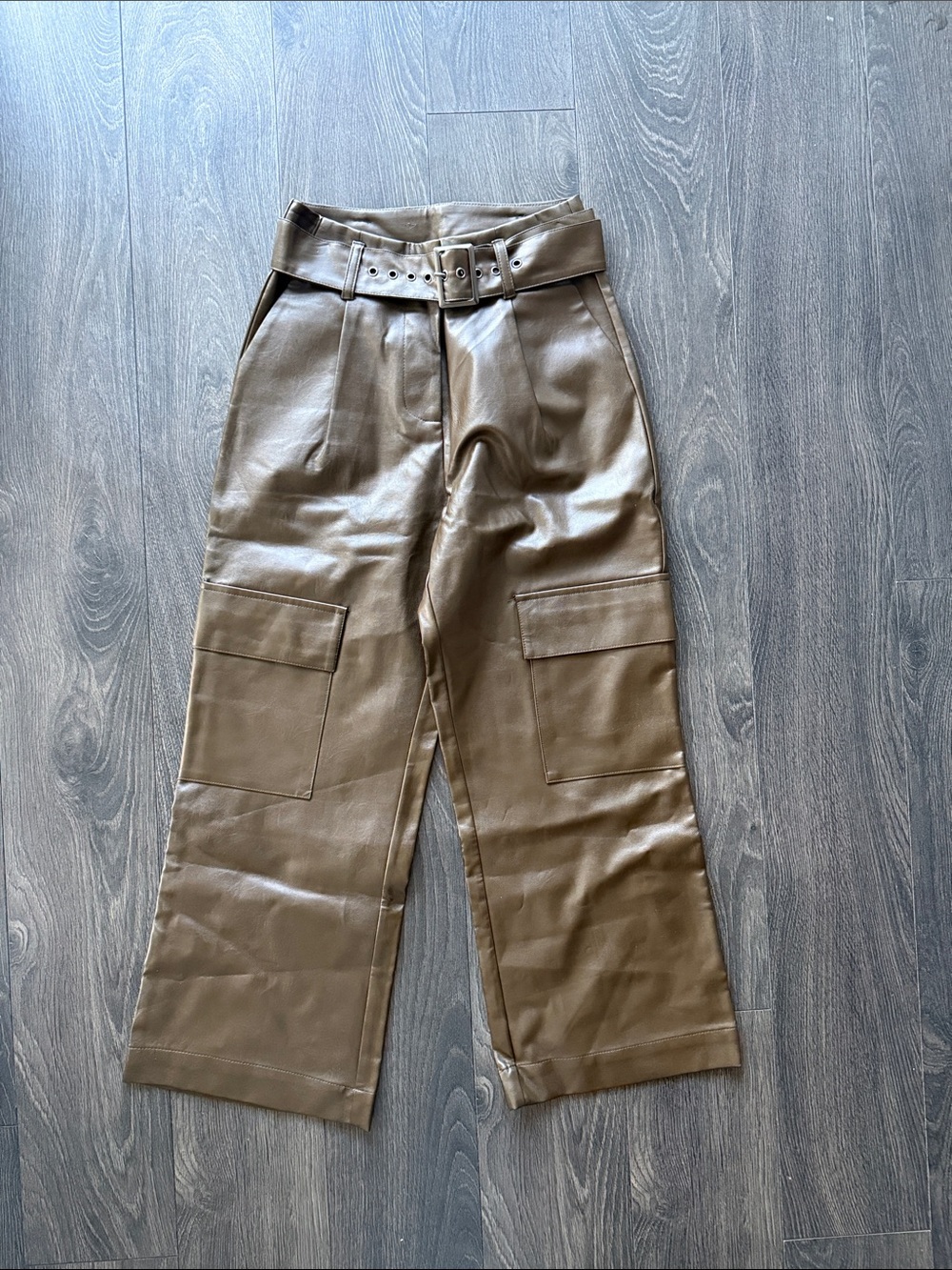 High-Waist Cargo Wide-Leg Pants in Brown/Khaki